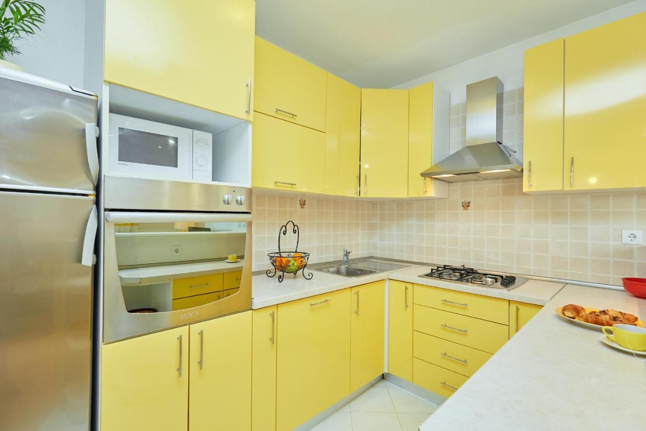 Apartments Zelic Tučepi Værelse billede