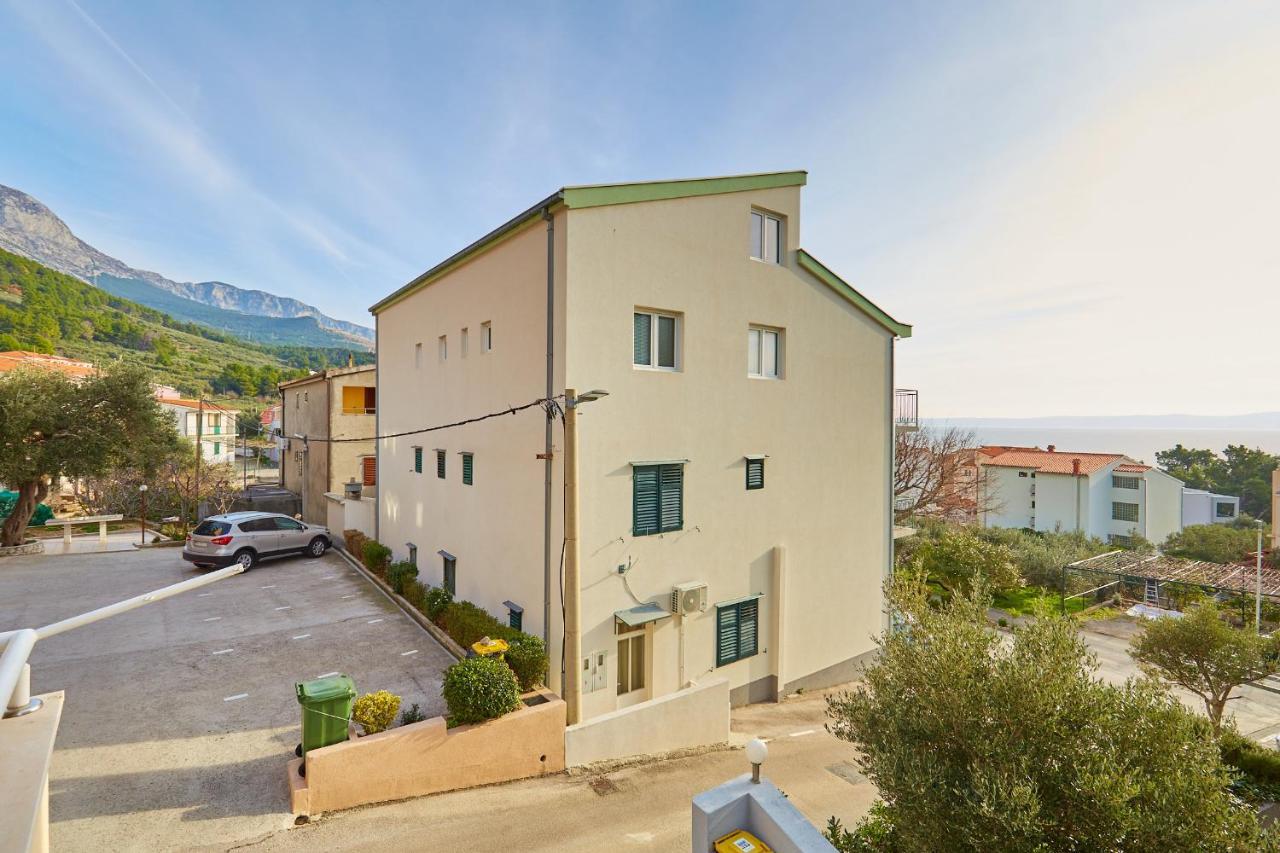 Apartments Zelic Tučepi Eksteriør billede